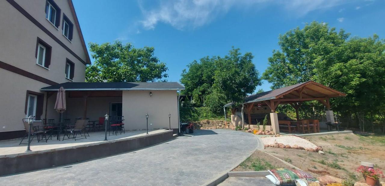 Villa Verteskacsa Vértesacsa Exteriör bild