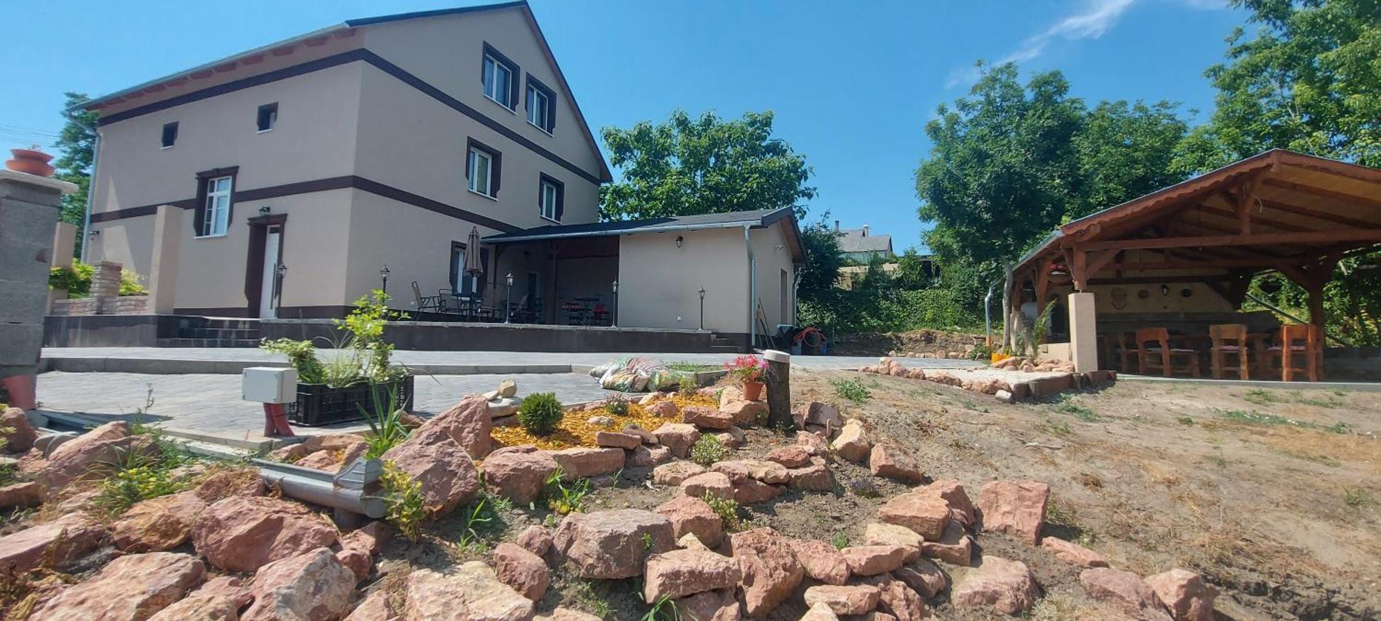 Villa Verteskacsa Vértesacsa Exteriör bild